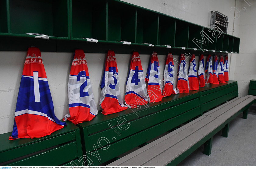 1697247 
 5 May 2019; A general view of the New York dressing room before the Connacht GAA Football Senior Championship Quarter-Final match between New York and Mayo at Gaelic Park in New York, USA. Photo by Piaras Ó Mídheach/Sportsfile 
 Keywords: GAA, Football, ny, nyc, bronx, Manhattan