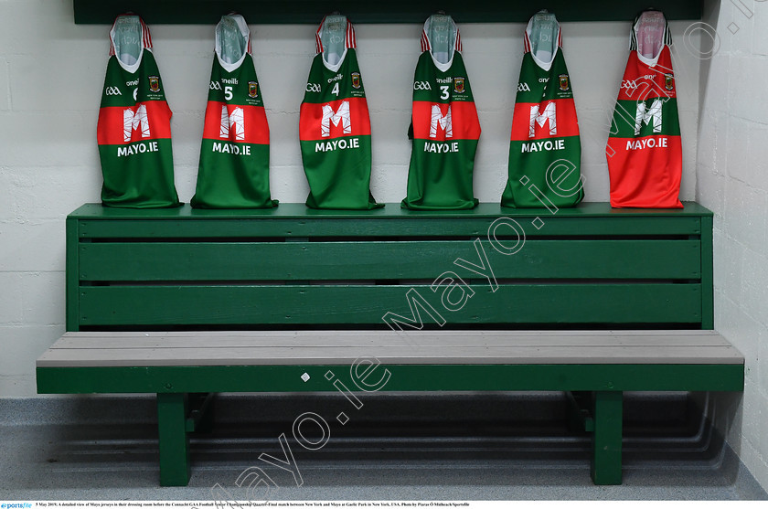 1696334 
 5 May 2019; A detailed view of Mayo jerseys in their dressing room before the Connacht GAA Football Senior Championship Quarter-Final match between New York and Mayo at Gaelic Park in New York, USA. Photo by Piaras Ó Mídheach/Sportsfile 
 Keywords: GAA, Football, ny, nyc, bronx, Manhattan, mayococo