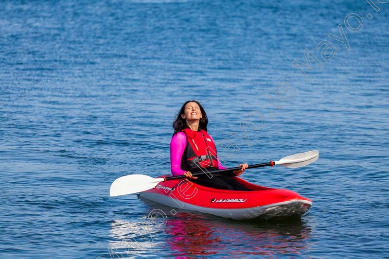 Sea-Kayaking-at-Old-Head