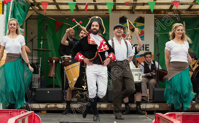 Mayo-Day-Saturday-2015 1941 
 A large crowd gather to see "The Mayo Male Voice Choir" the show on Market Square castlebar which showcased the best Of Irish Dance, Music and Singing for the Mayo Day Celebrations. Pic: Michael Mc Laughlin