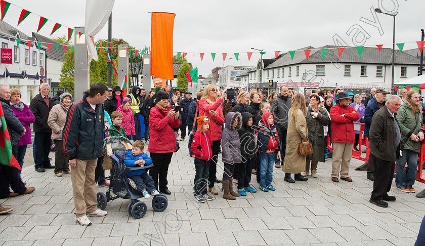 Mayo-Day-Saturday-2015 1848 
 A large crowd gather to see "The General" the story of Humberts Arrival in Kilalla which led to The races of castlebar, the show on Market Square castlebar showcased the best Of Irish Dance, Music and Singing for the Mayo Day Celebrations. Pic: Michael Mc Laughlin